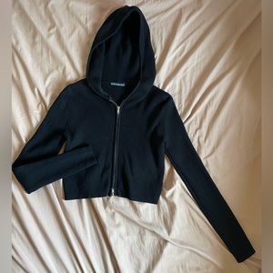 Brandy Melville Cropped Black Sweater